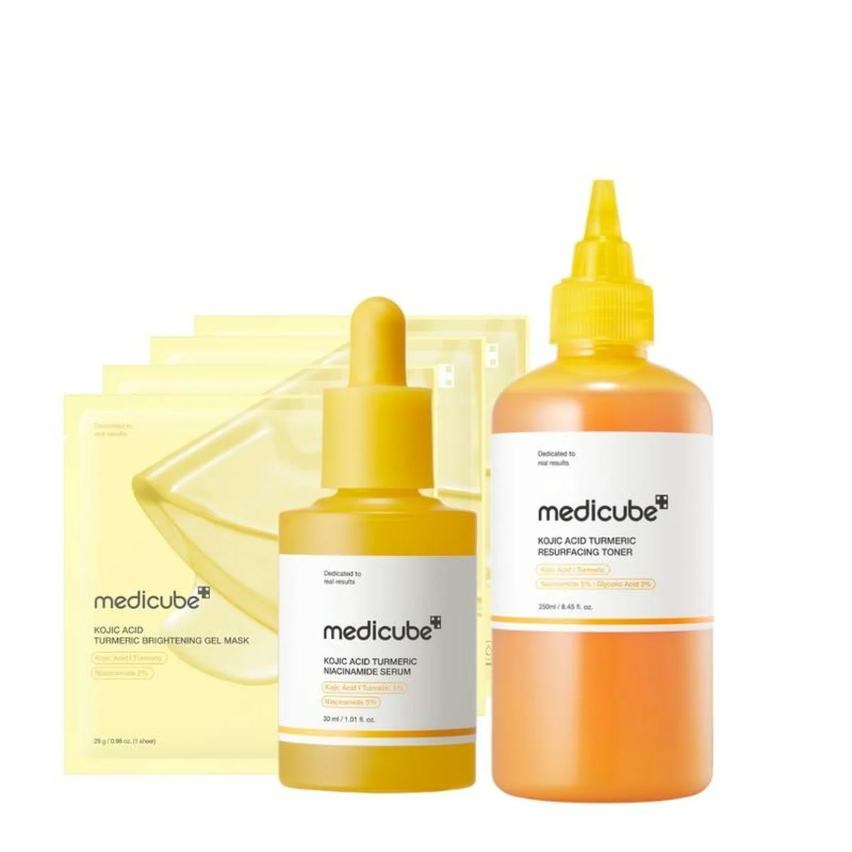 Le coffret Medicube acide kojique et curcuma : tonique, sérum et masques